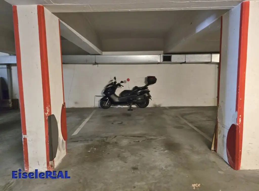 3 Zimmer – Loggia - Garage - Renovierungsbedarf