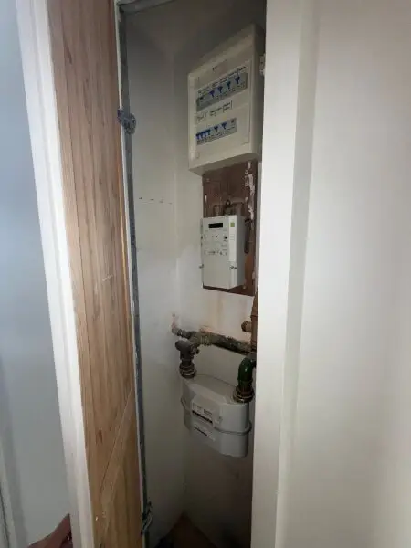 Charmanter Neubau mit modernem Komfort und Klimaanlage!