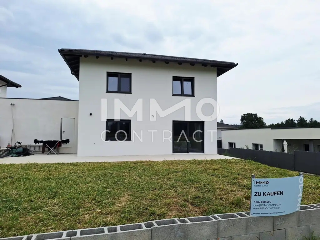 ERSTBEZUG AB HERBST - elegante Doppelhaushälfte mit Garten und Garage