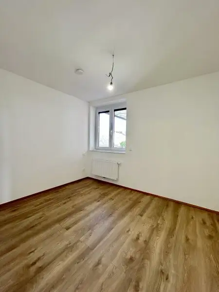 Moderne Dachgeschoßwohnung in Klosterneuburg: 75m² Erstbezug mit Terrasse!