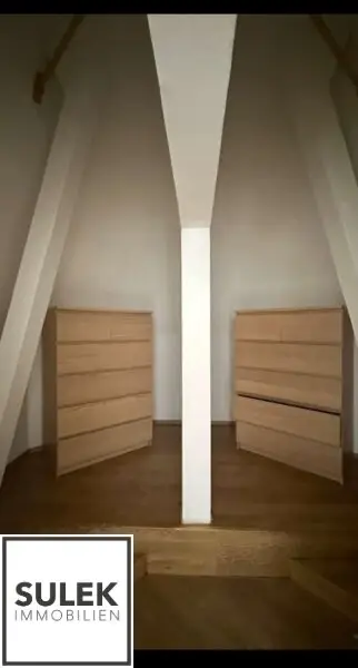 Einzigartige 105 m² große Dachgeschoss Wohnung mit Fernblick // zentrale Lage 1040 // Planstudie DG Ausbau