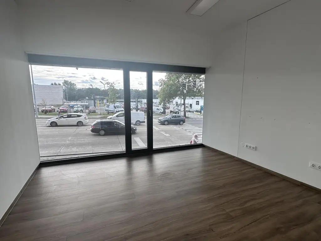 Home Office 2 in der Laaer Berg Straße 49