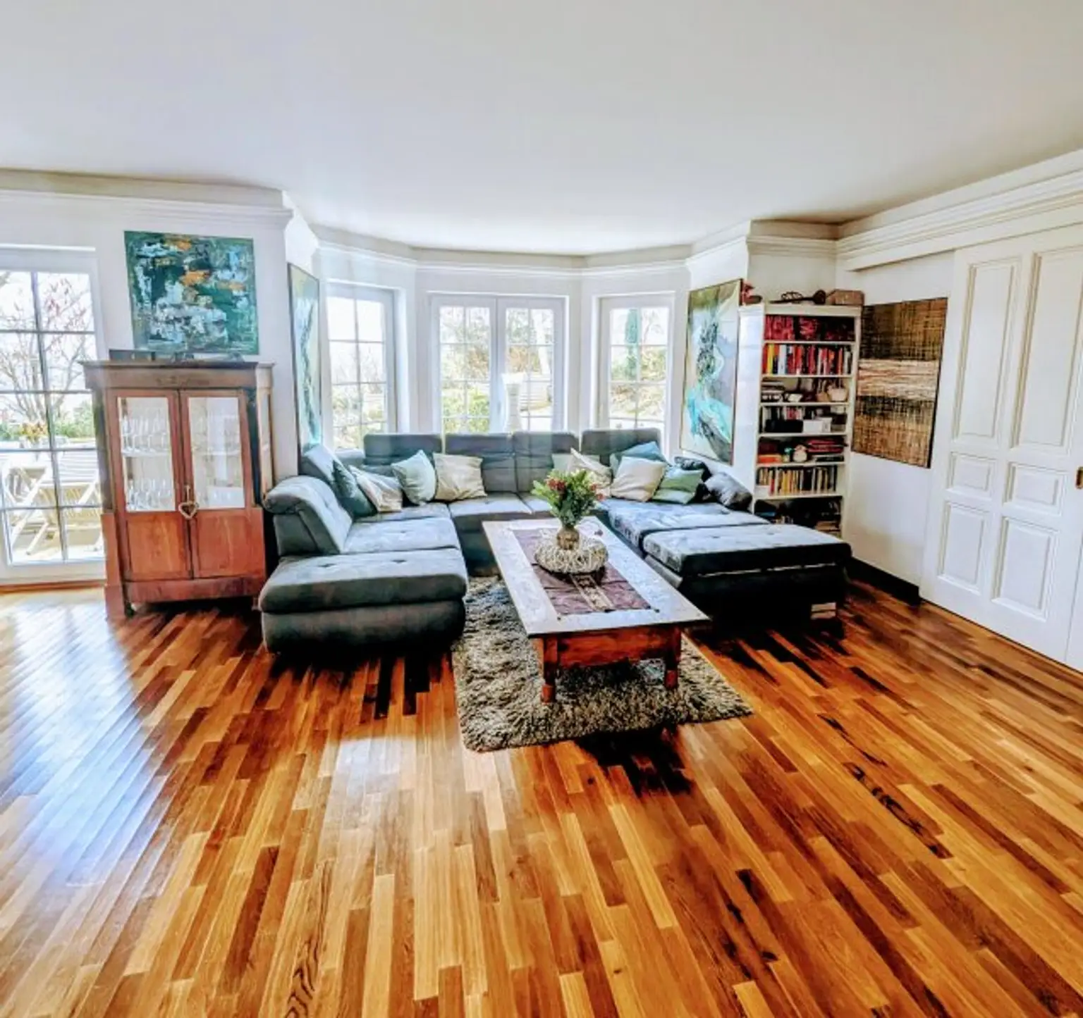 Wunderschöne Villa mit Pool und weitläufigem Grundstück, Nähe Pressbaum