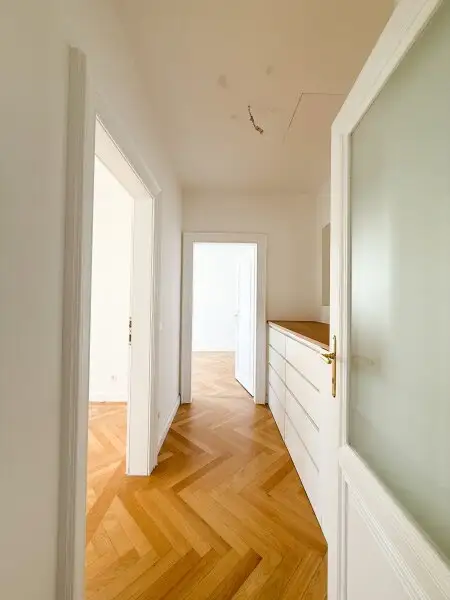 Exklusive 3-Zimmer-Dachgeschoßwohnung mit Klimaanlage und Dachterrasse – Kärntner Ring, 1010 Wien