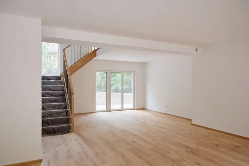 SAGENHAFT - Nachhaltiges Massivholz-Einfamilienhaus