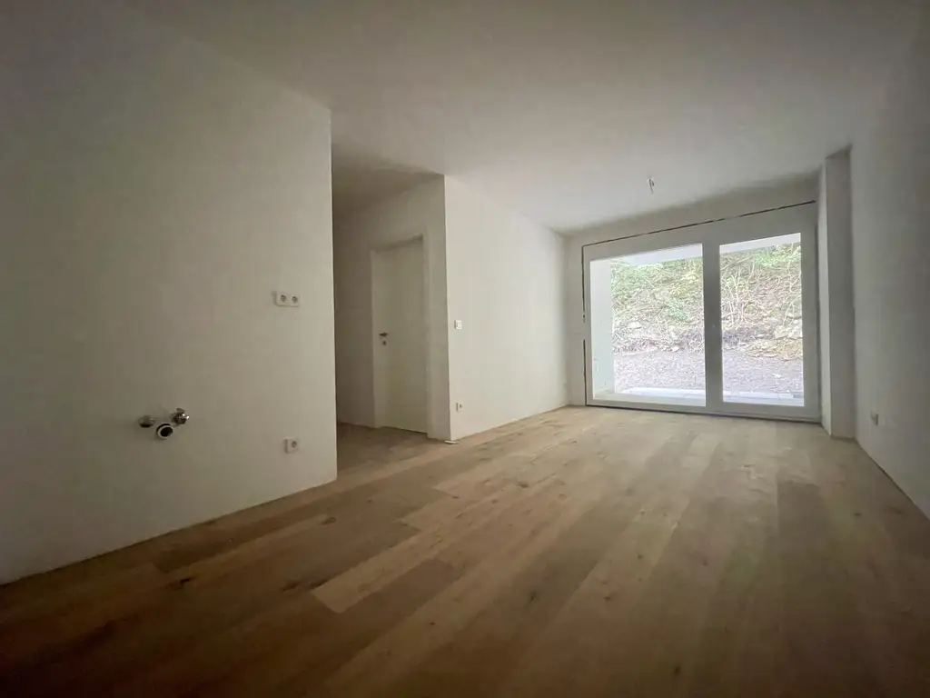 ANLEGERHIT: 2-Zimmer-Neubau mit Balkon an der Grenze zu Purkersdorf