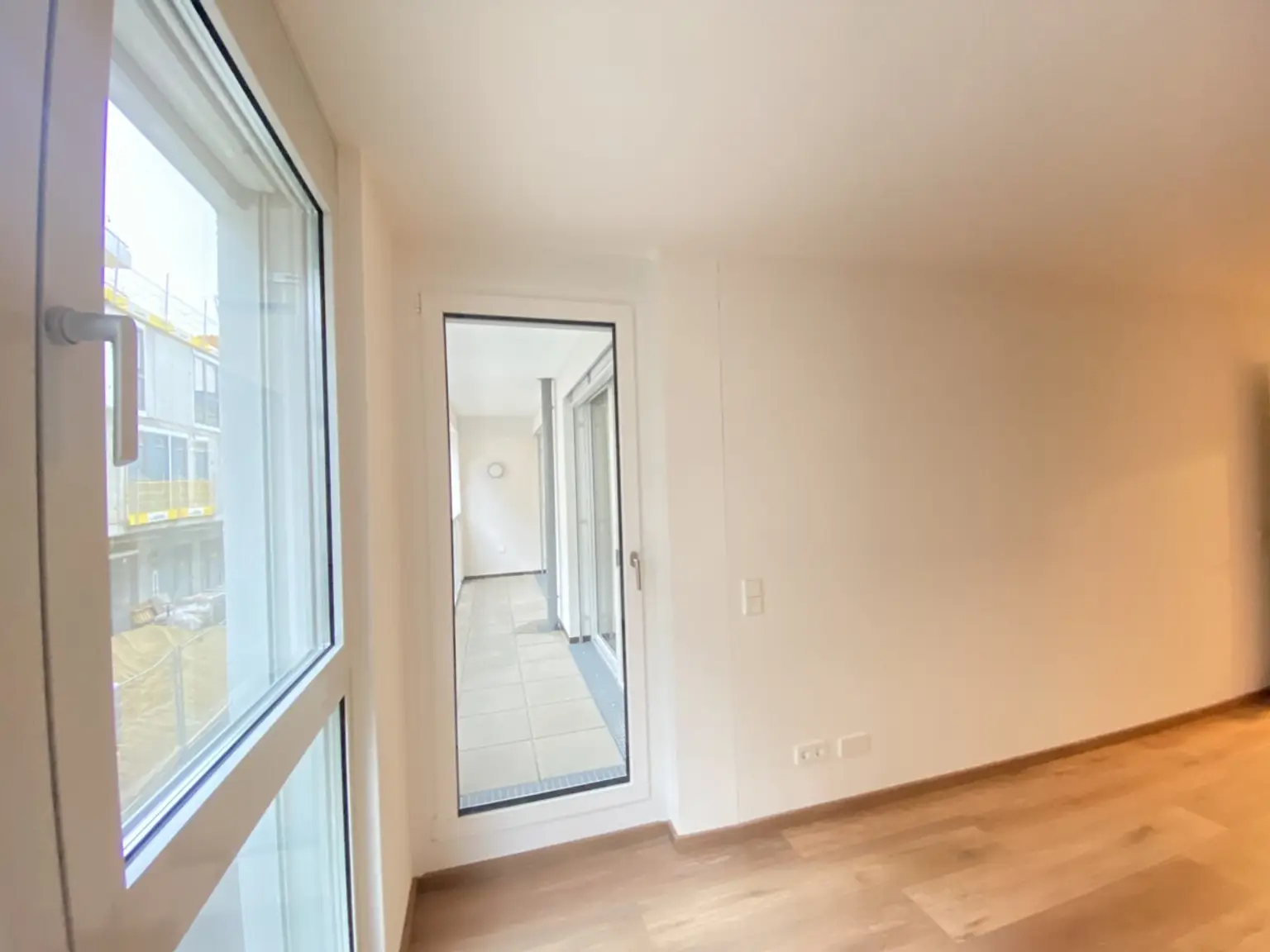 3 Zimmer Loggiawohnung +   - ERSTBEZUG = DAS LAURENZ = 2 bedroom apartment+loggia