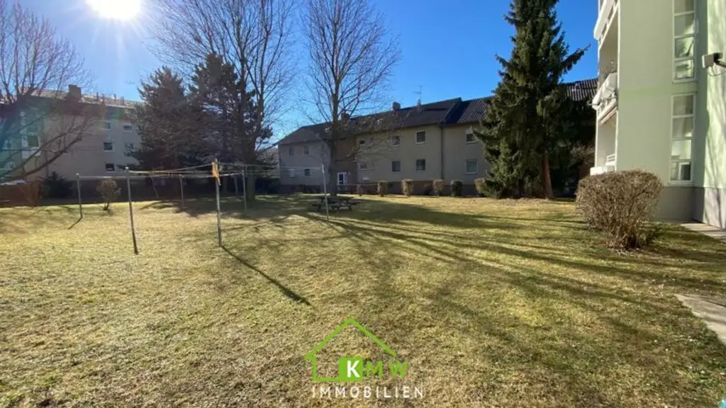 Grünblick: 3 Zimmer Eigentumswohnung mit Loggia in Ruhelage