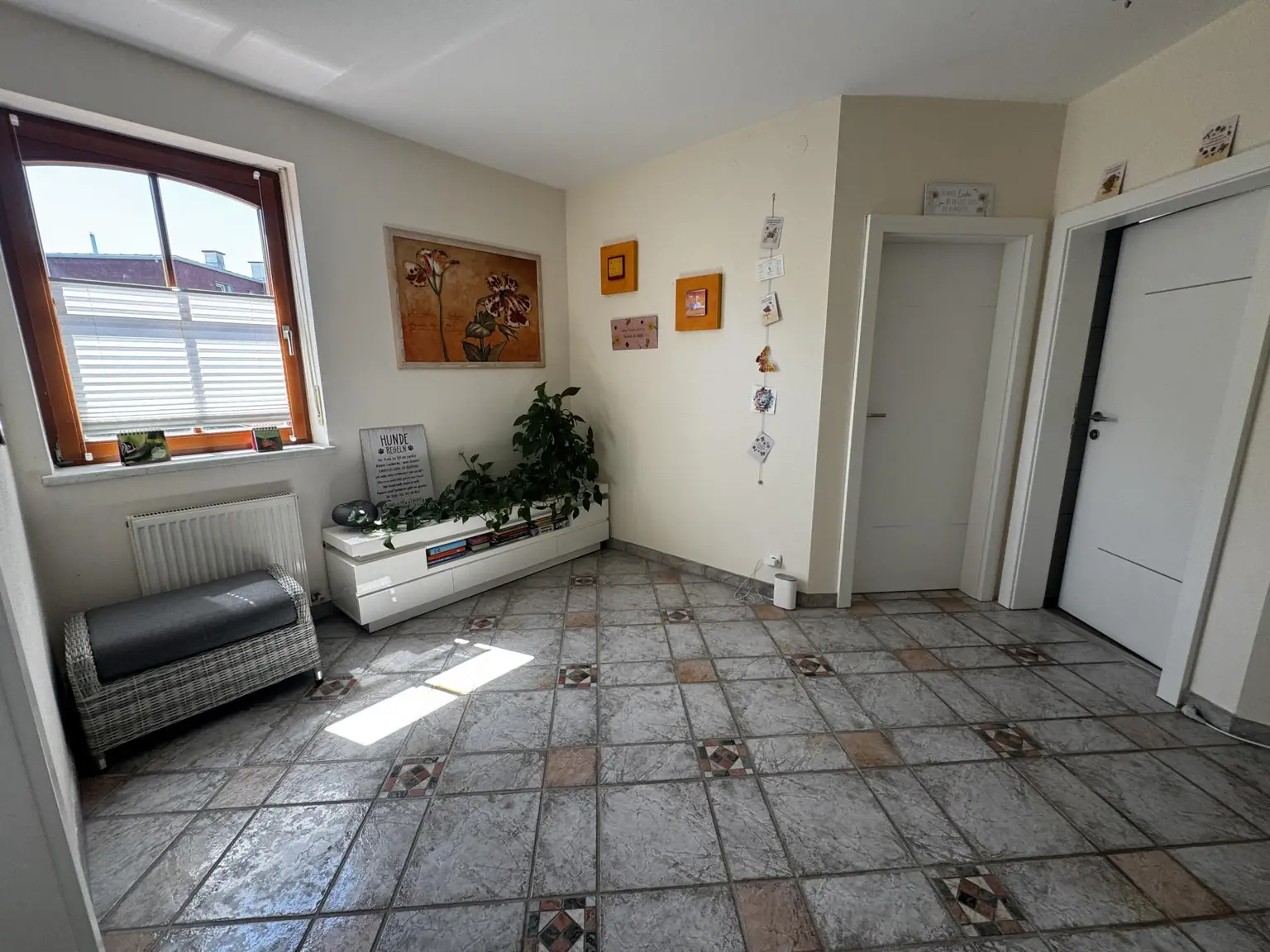Ein ZUHAUSE zum Verlieben! Doppelhaushälfte mit Pooloase und ausgezeichneter Infrastruktur