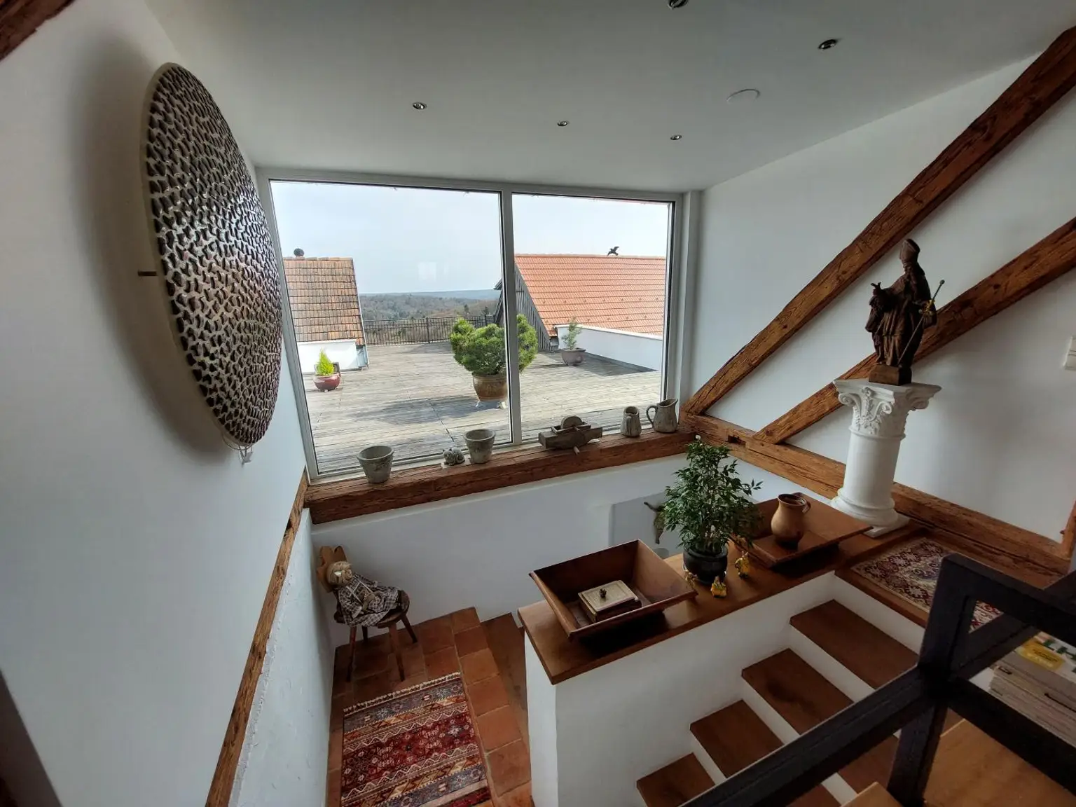 Lichtdurchflutete Treppe