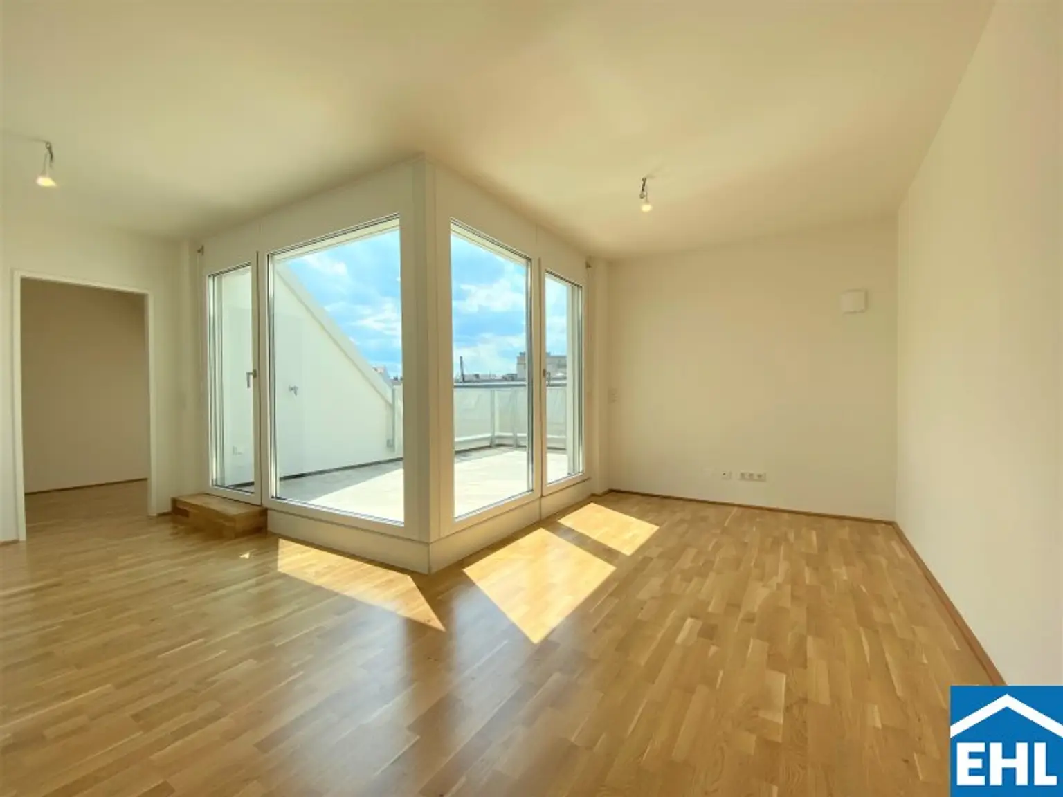 Wunderschöne 3-Zimmer Dachgeschosswohnung mit perfekter Infrastruktur