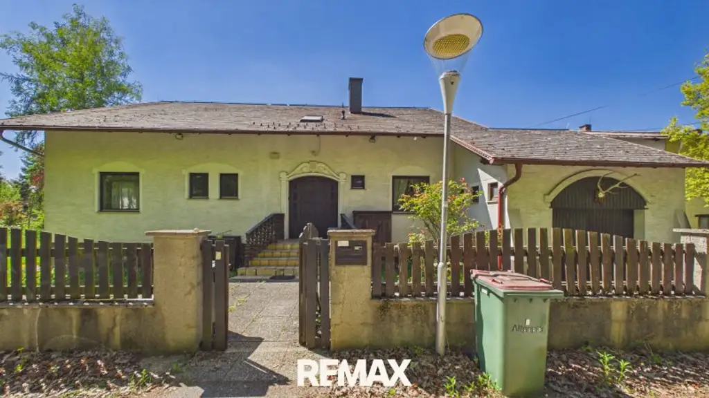 Ein Zuhause mit Seele – außergewöhnlich, charismatisch, einzigartig! 2 Wohneinheiten mit jeweils 3,5 Zimmer