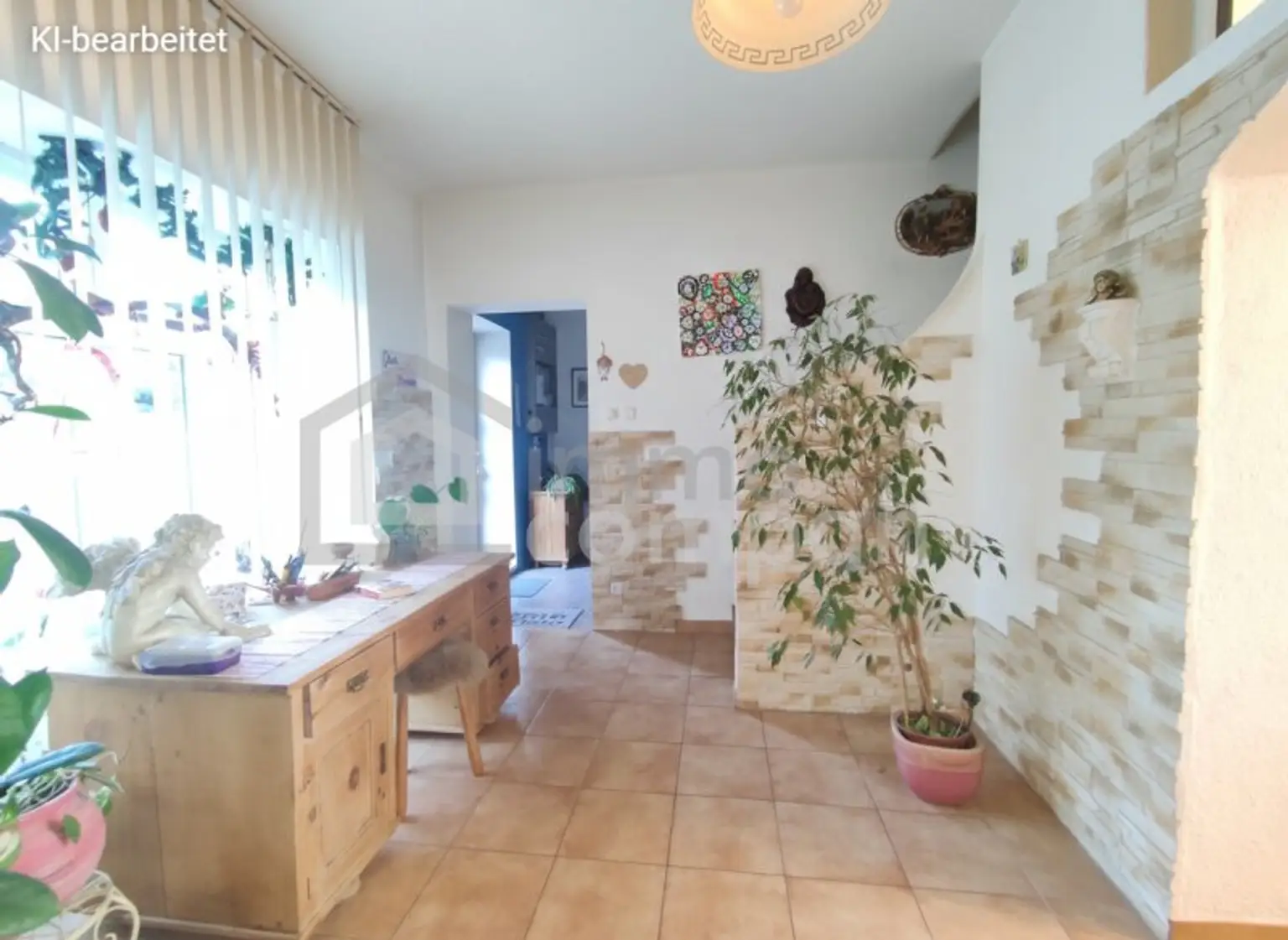 Vorraum - mit KI bearbeitet ( Farbe optimiert )