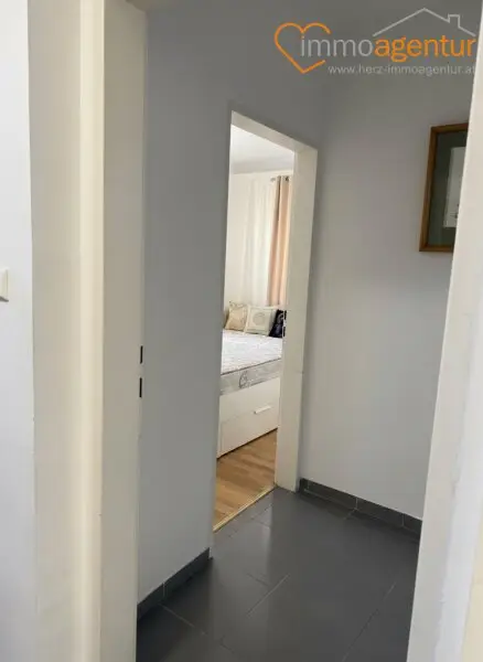 Gepflegtes Zweifamilienhaus mit stabilen Einnahmen & Potenzial, in Engelhartszell