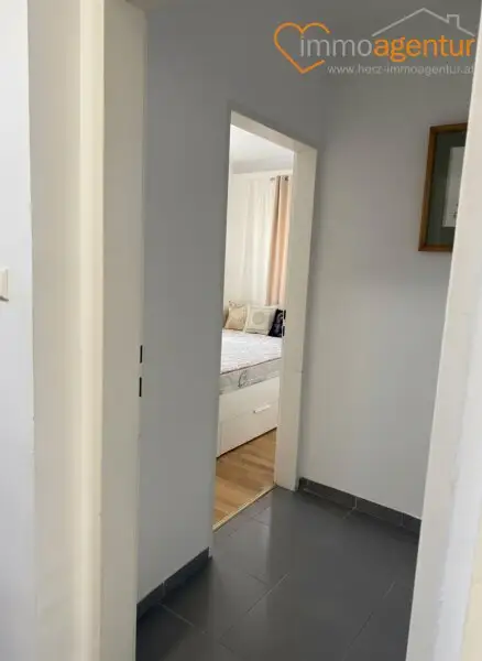 Gepflegtes Zweifamilienhaus mit stabilen Einnahmen & Potenzial, in Engelhartszell