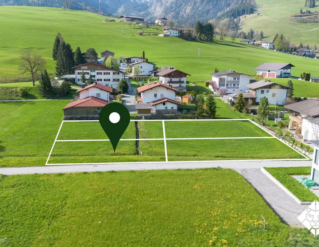 Leben, wo andere Urlaub machen - Grundstück für Doppelhaus am Walchsee zu kaufen!