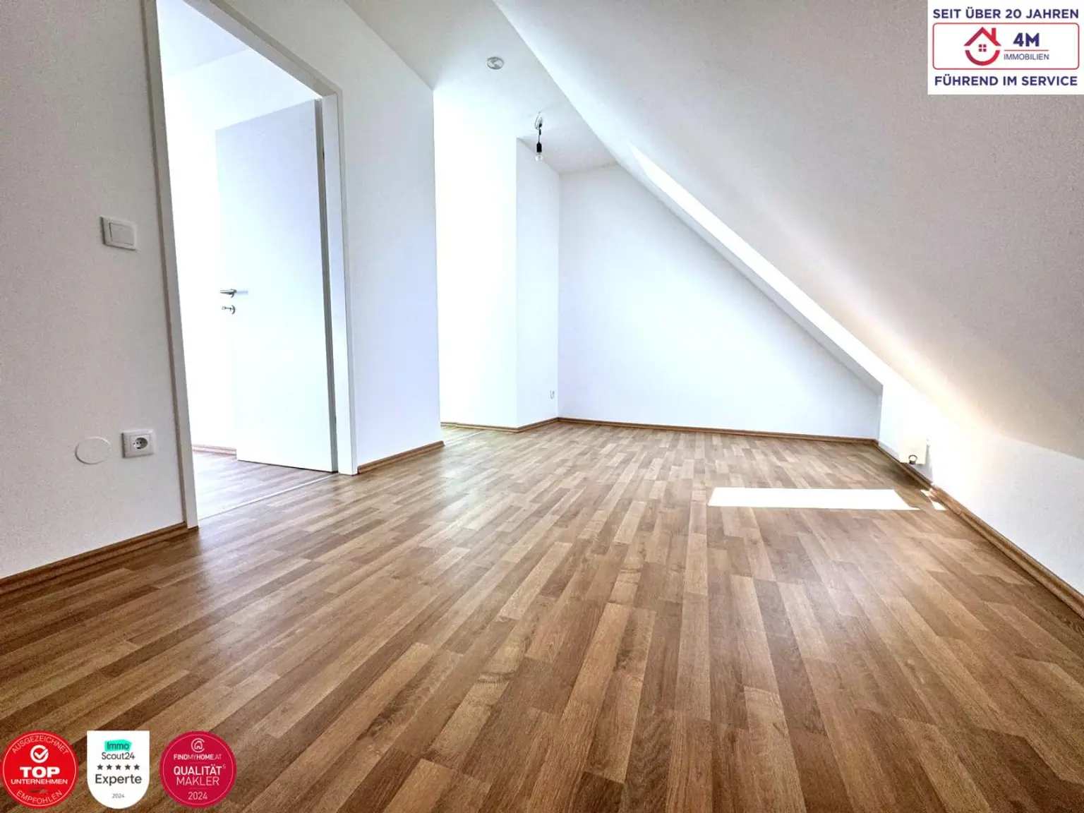 Moderne DG-Maisonette mit Terrasse & 2 Balkonen – 4-Zimmer-Wohntraum in 1150 Wien