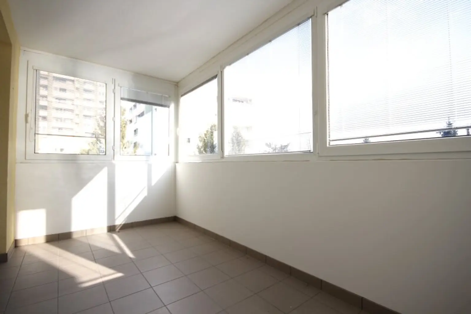 Schöne 2-Zi-Wohnung in Zentrumslage inkl. Tiefgaragenplatz