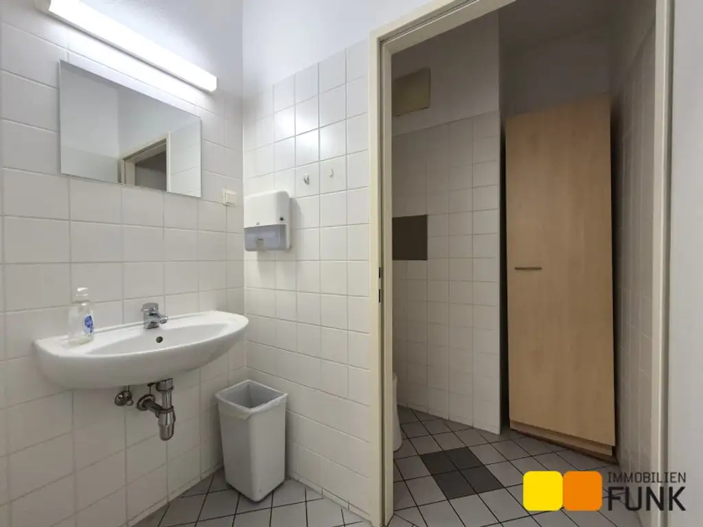 Gut ausgestattetes Büro in zentraler Lage im 12. Bezirk
