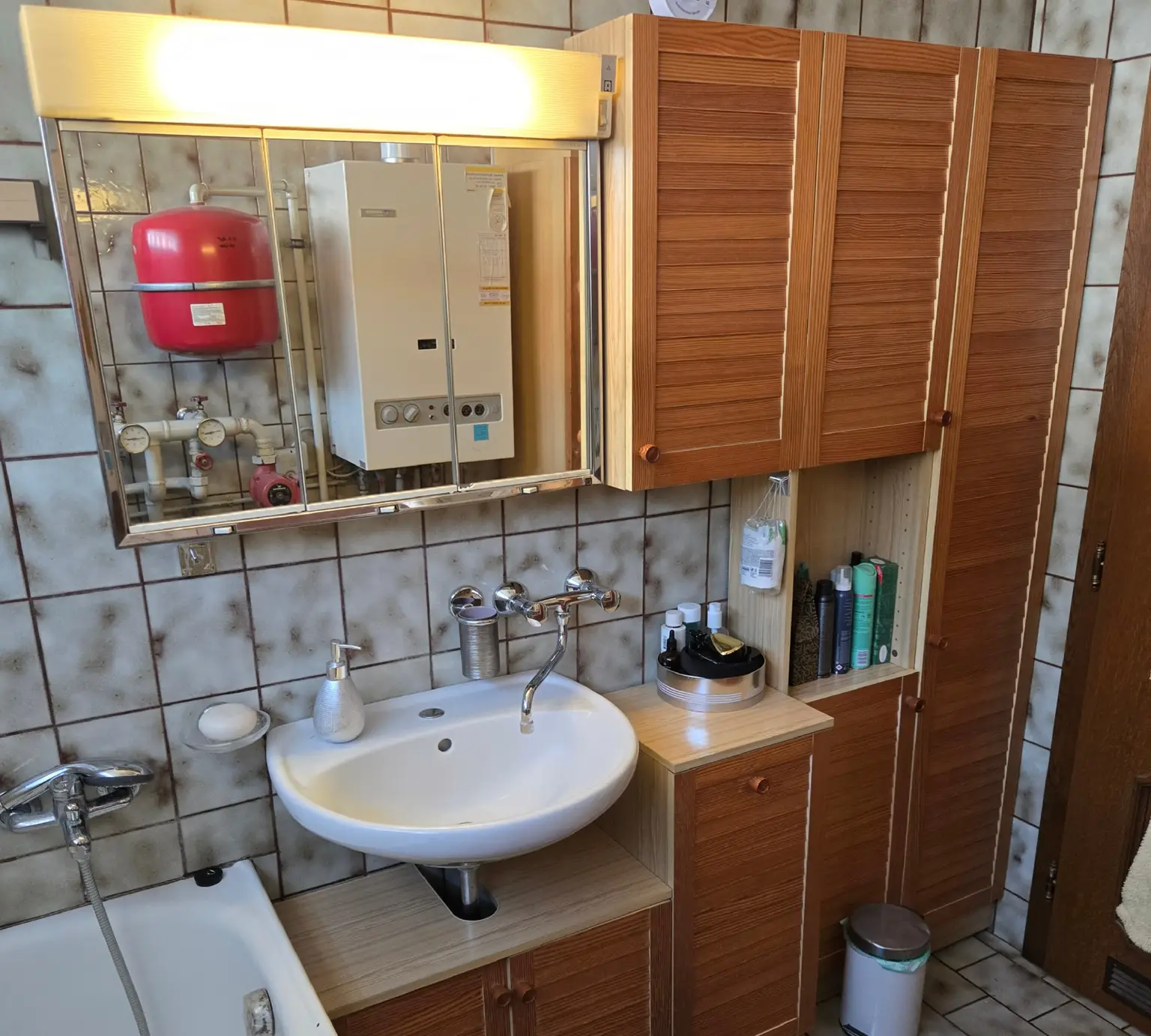 Badezimmer im Erdgeschoss