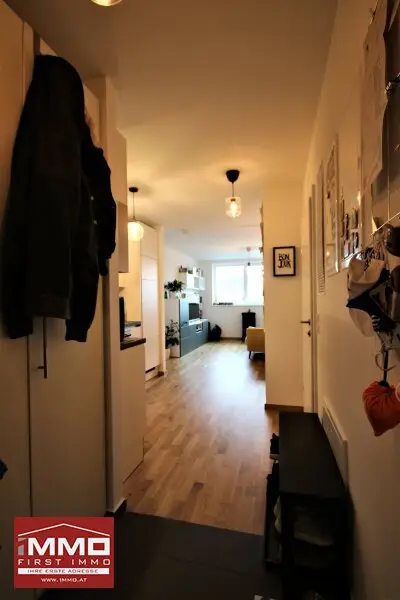 HELLE, MÖBLIERTE NEUBAUWOHNUNG DIREKT AN DER U6 ALSER STRASSE!
