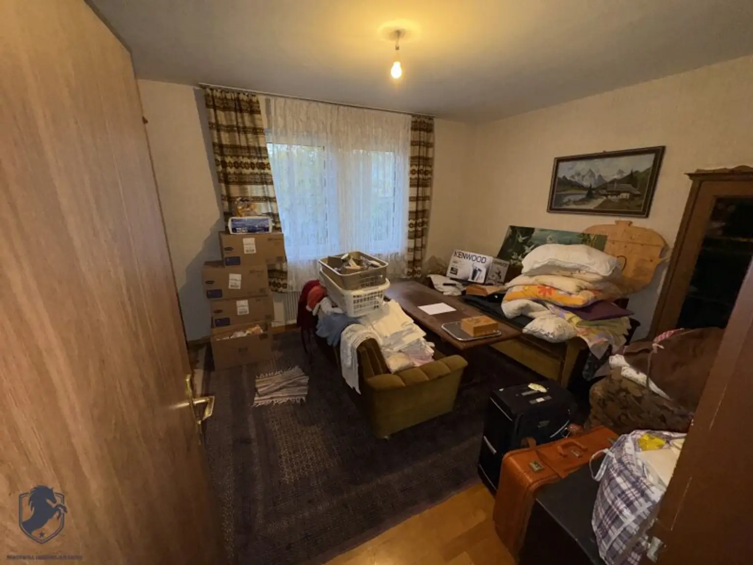 Einfamilienhaus mit Garten, Garage zu vermieten