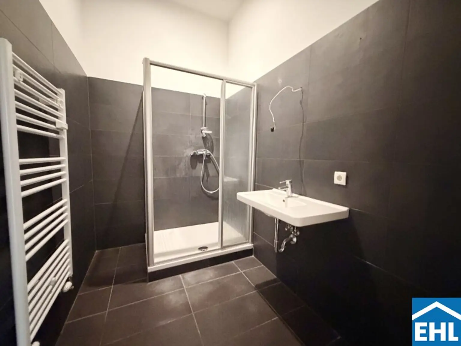 Badezimmer 1