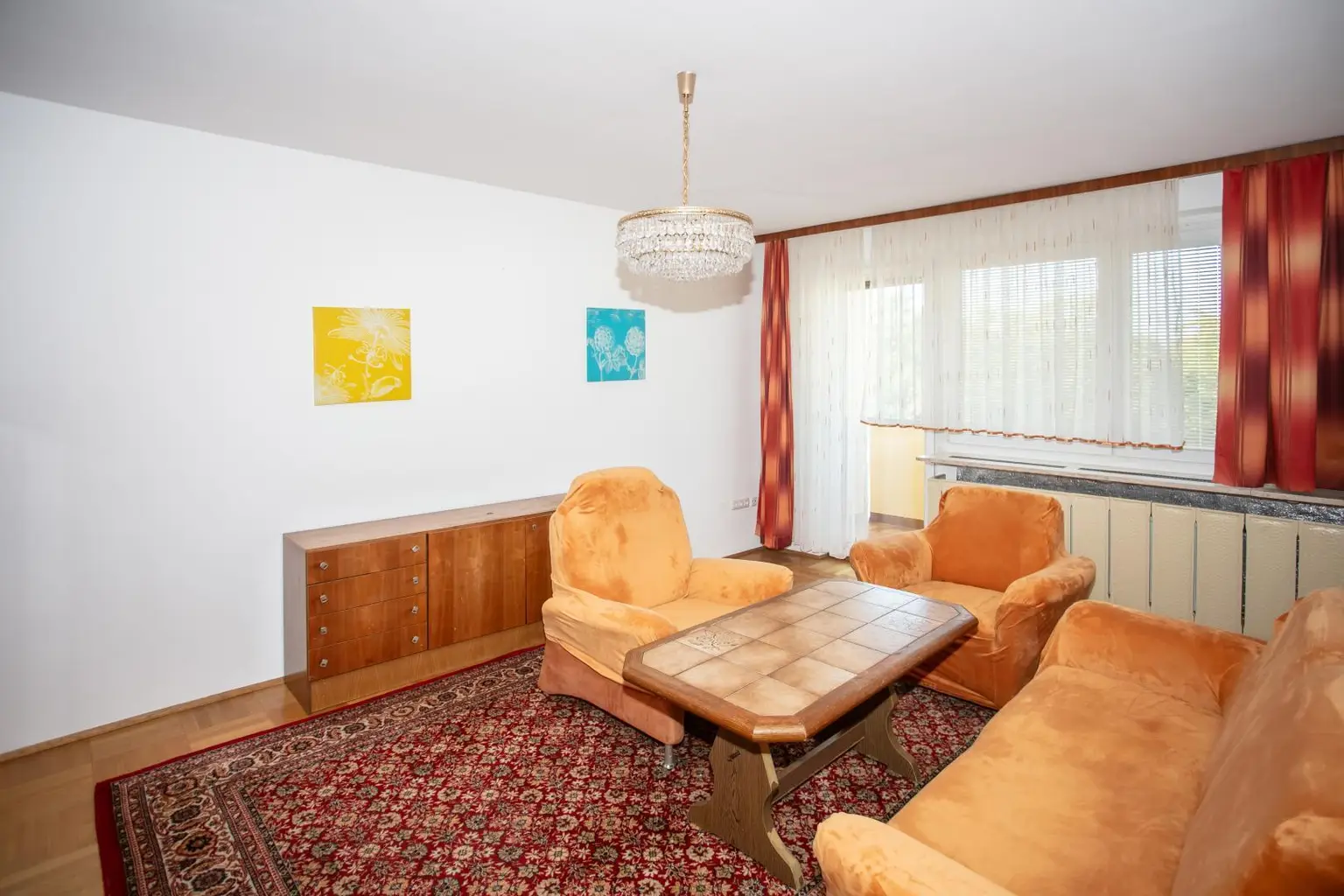 Wohnzimmer Ansicht 1