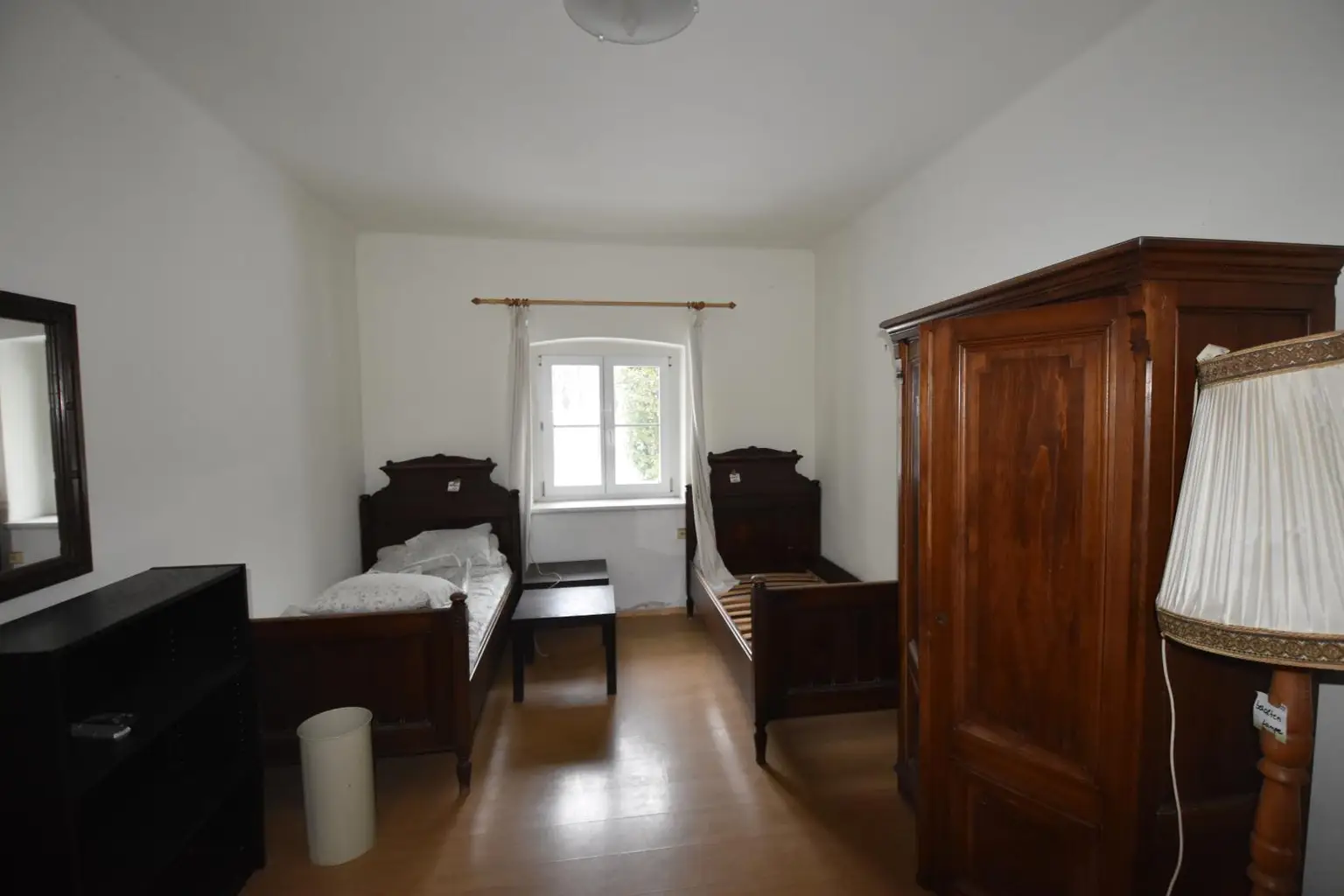 Schlafzimmer Wohnung EG