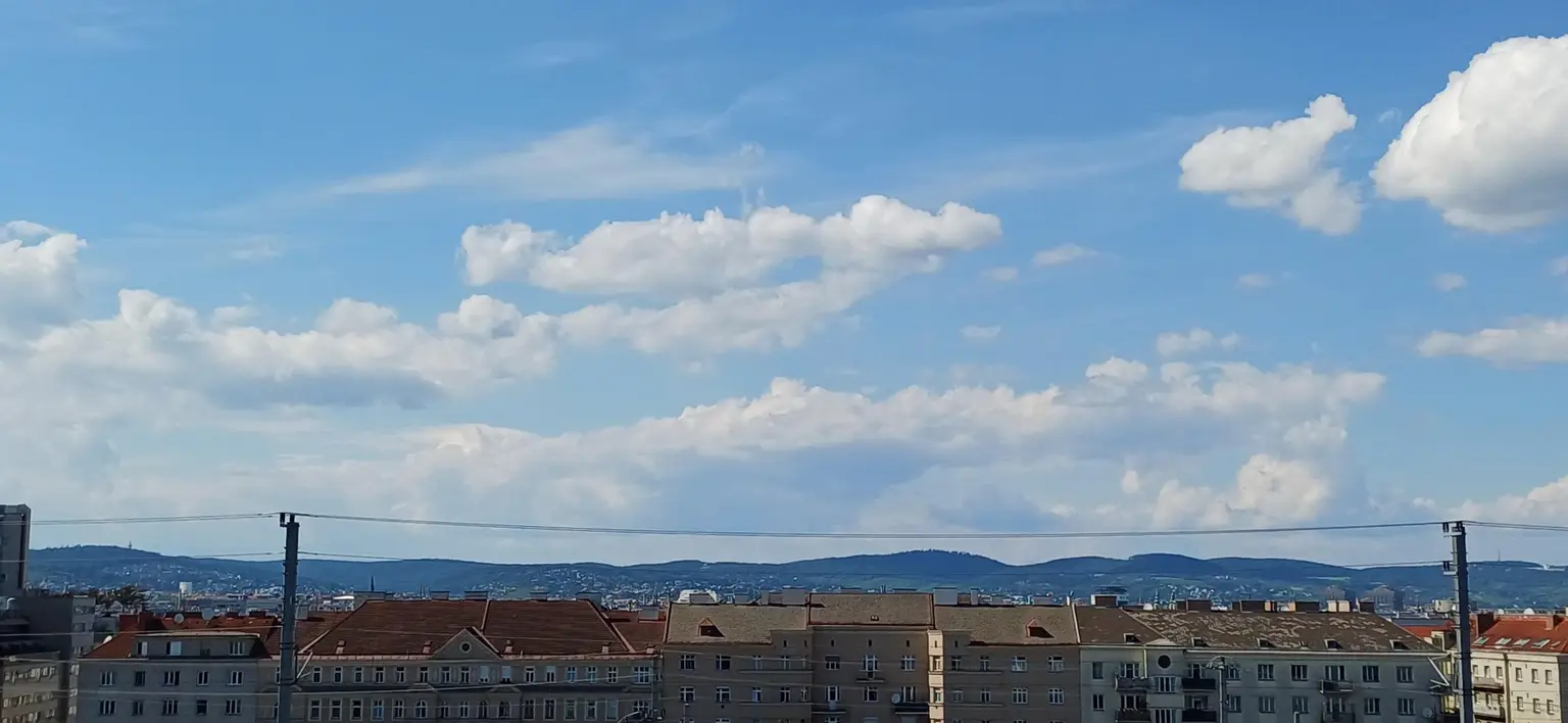 Wundervoller Ausblick & viel Tageslicht