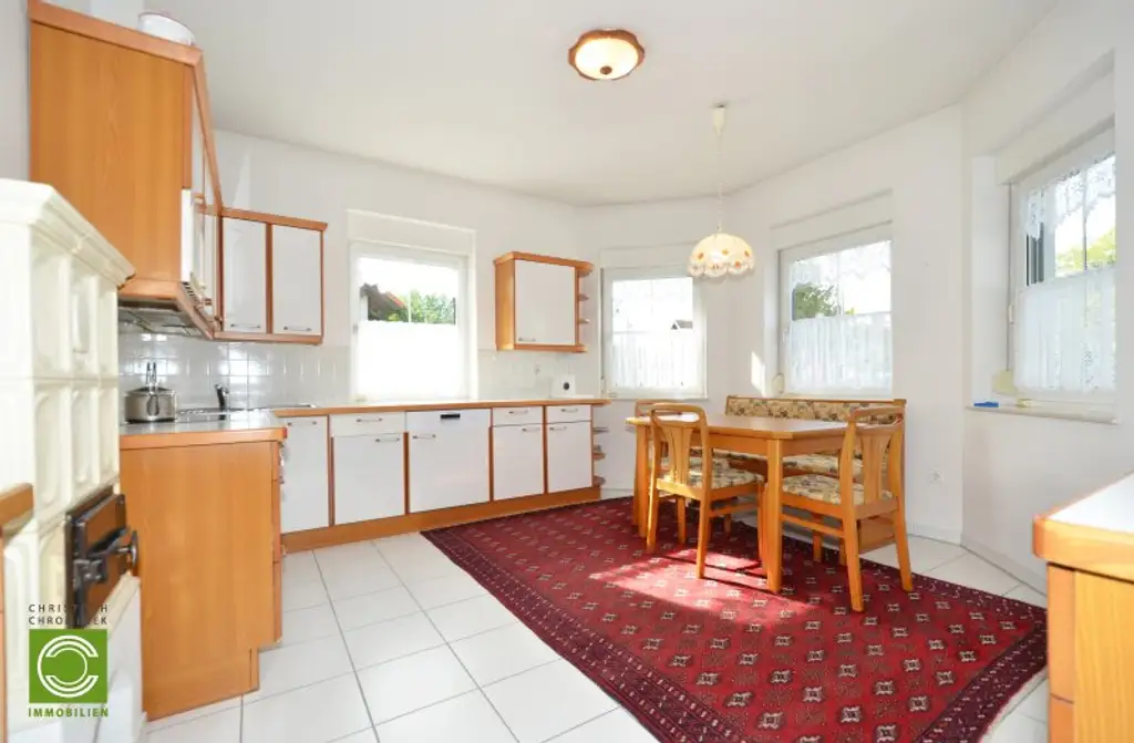 CHRISTOPH CHROMECEK IMMOBILIEN - PERCHTOLDSDORF - Erstklassiger Bungalow auf ruhigem Eckgrundstück!