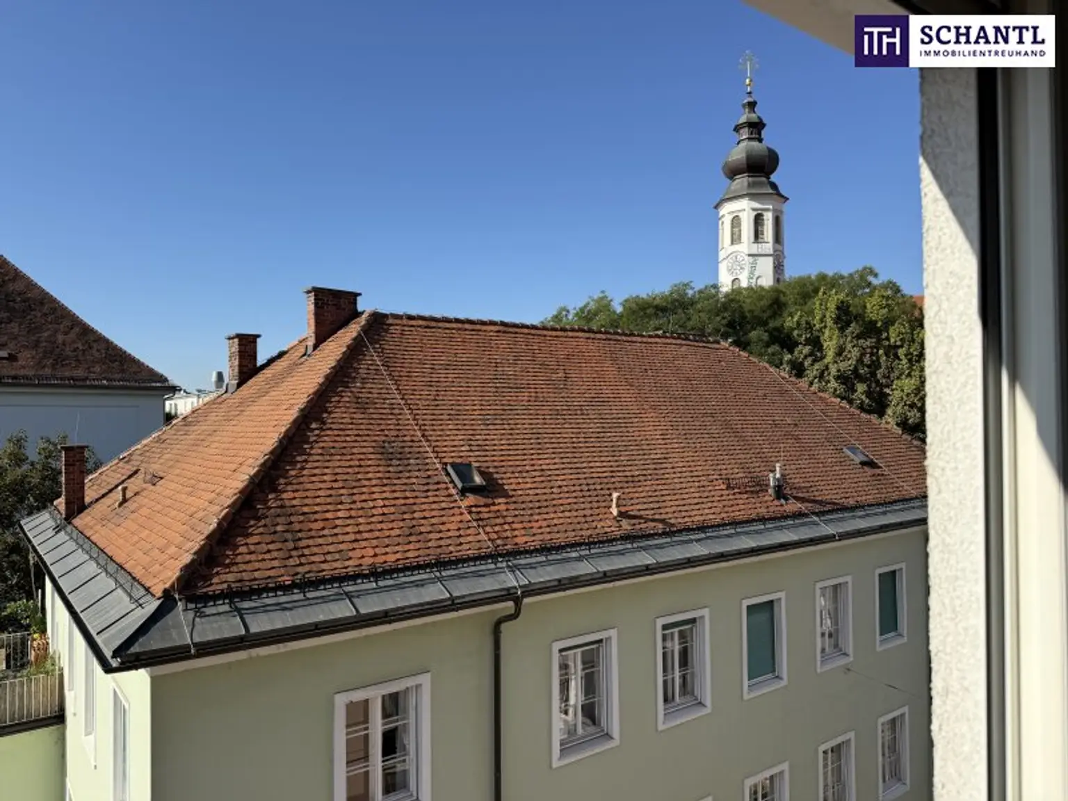 Traumhafte 3-Zimmer-Wohnung in Graz mit Schlossberg-Blick in idyllischer Ruhelage!