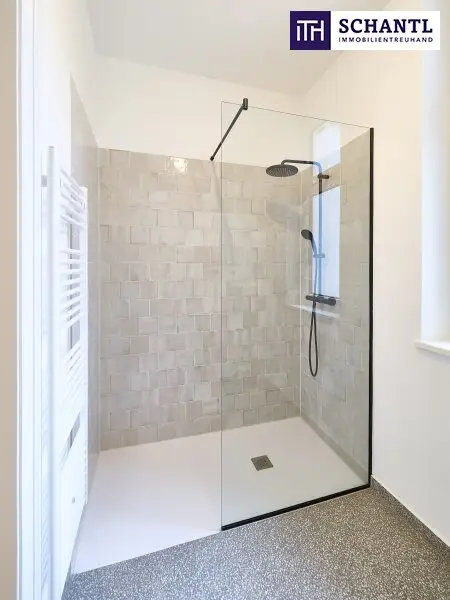 Luxuriöses Penthouse in Bestlage: Private Liftfahrt - 50 m² Sonnenterrasse - 5 Zimmer. So will man leben!