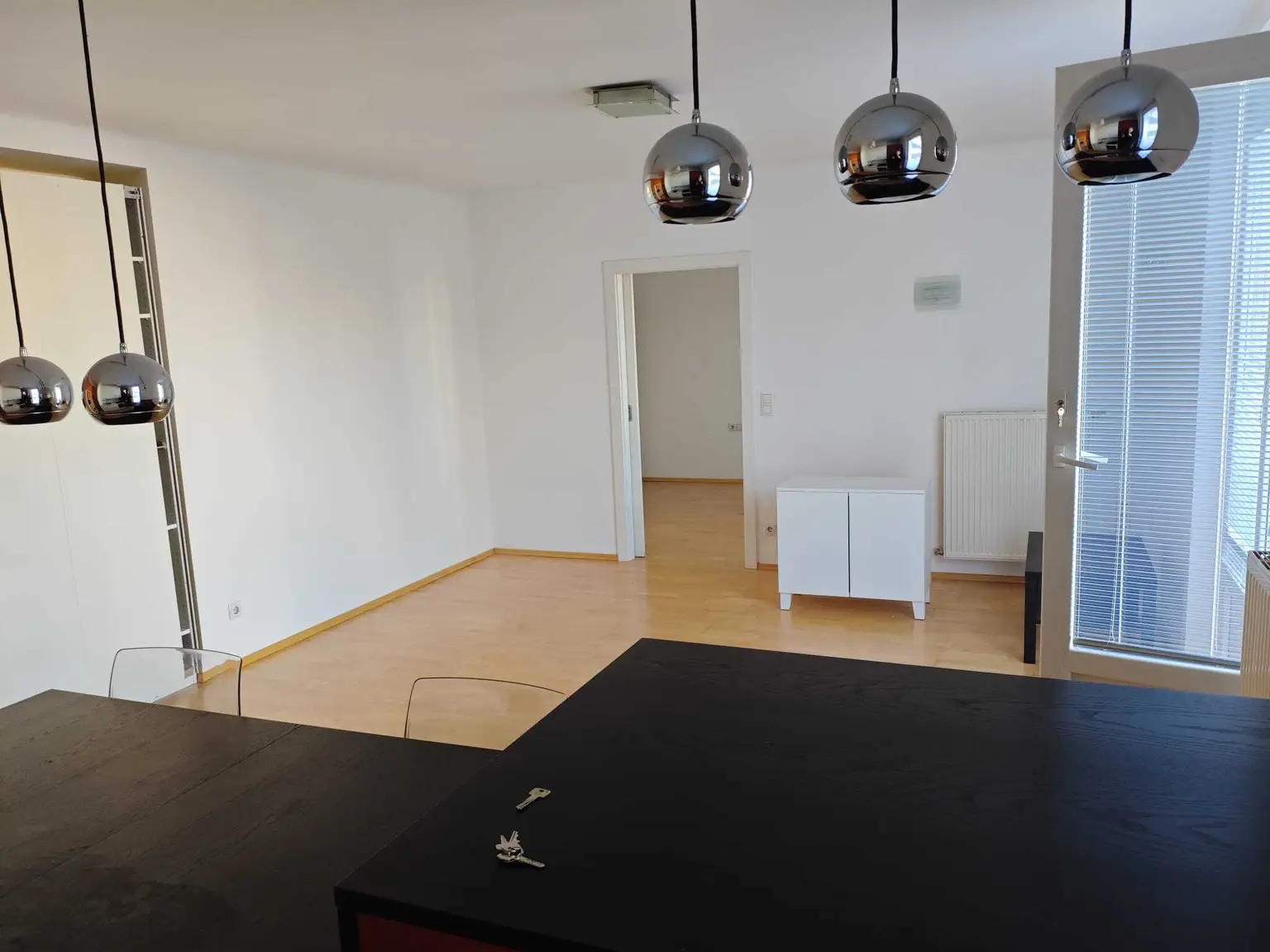 "4. BEZIRK - Moderne 2 Zimmer Wohnung mit großem Balkon und Weitblick"