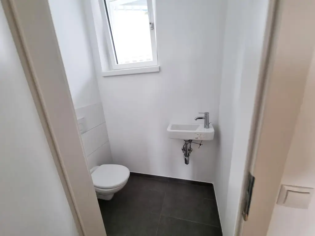 Bezugsfertige 5-Zimmer-Wohnung in Top-Lage in Graz Geidorf! Unverbaubarer Blick Richtung Mur!