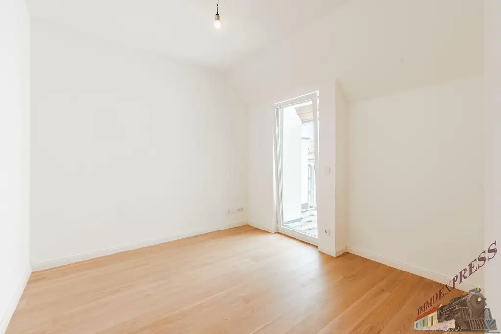 Erstbezug, Dachgeschosswohnung 3-Zimmer, inkl. Küche, Klimaanlage, Erlachplatz 10