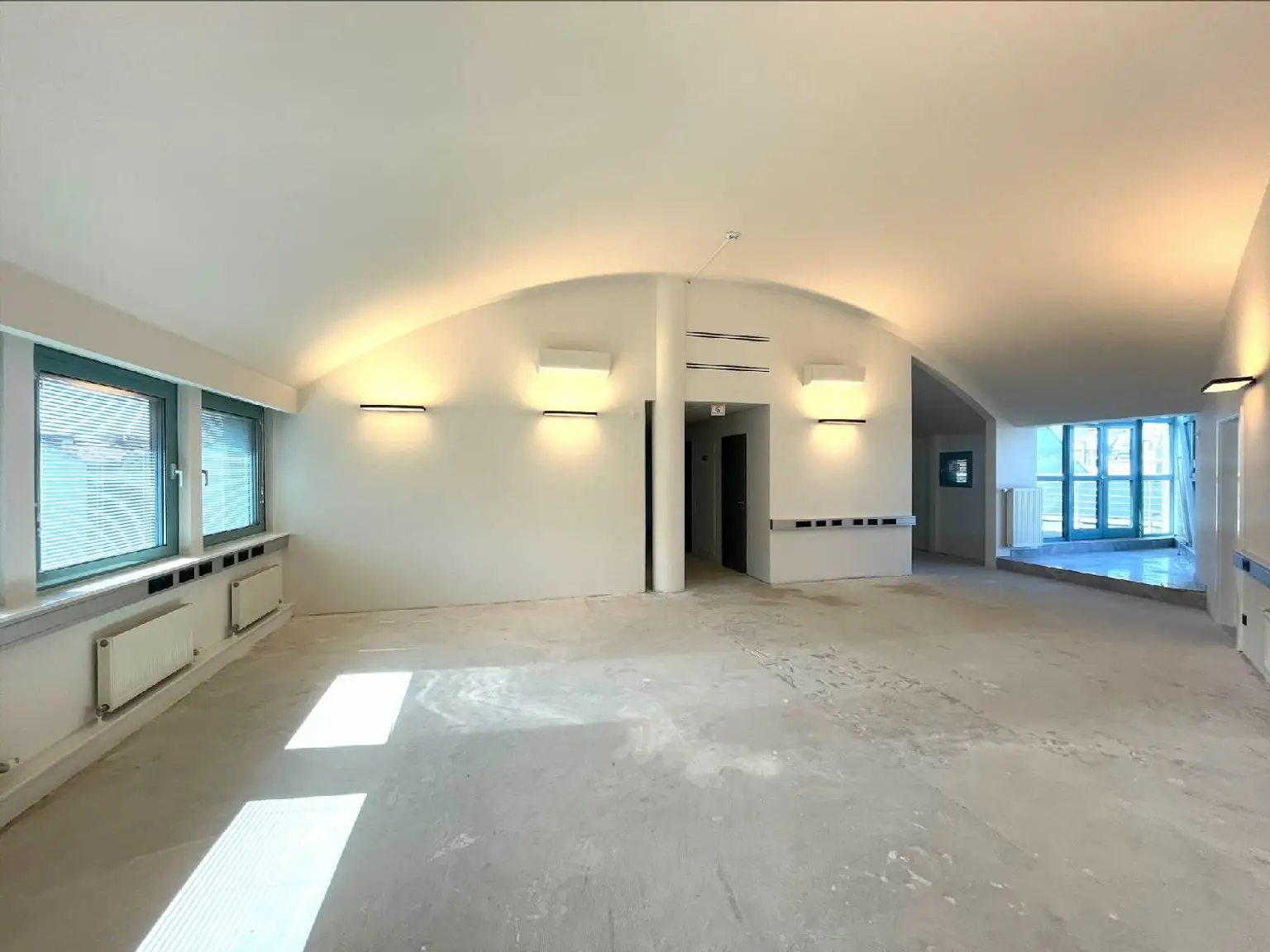 Repräsentatives Büro in zentraler Lage  mit Terrasse zu mieten