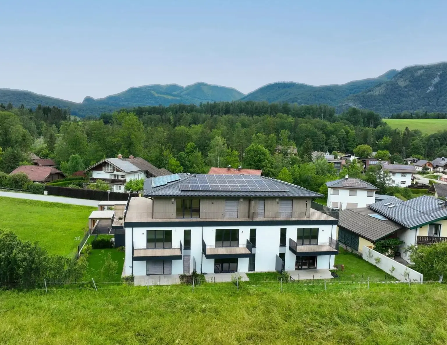 Anleger aufgepasst: 2-Zimmer Wohnung (vermietet) mit Balkon im Salzkammergut