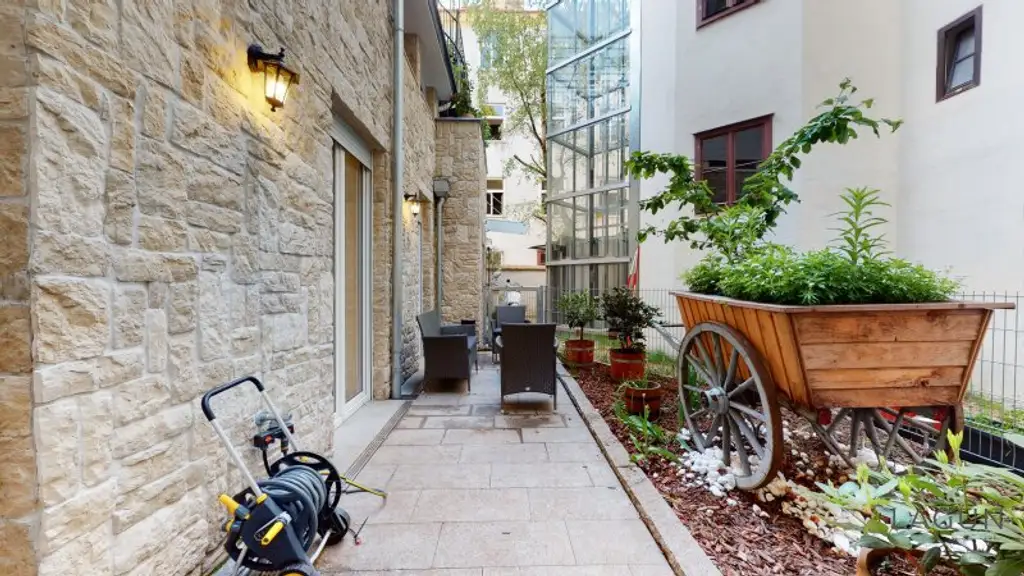 GRUPPENPRAXIS, ORDINATION, BÜRO, Innenhofgebäude mit Gartennnutzung ab 01.01.2026