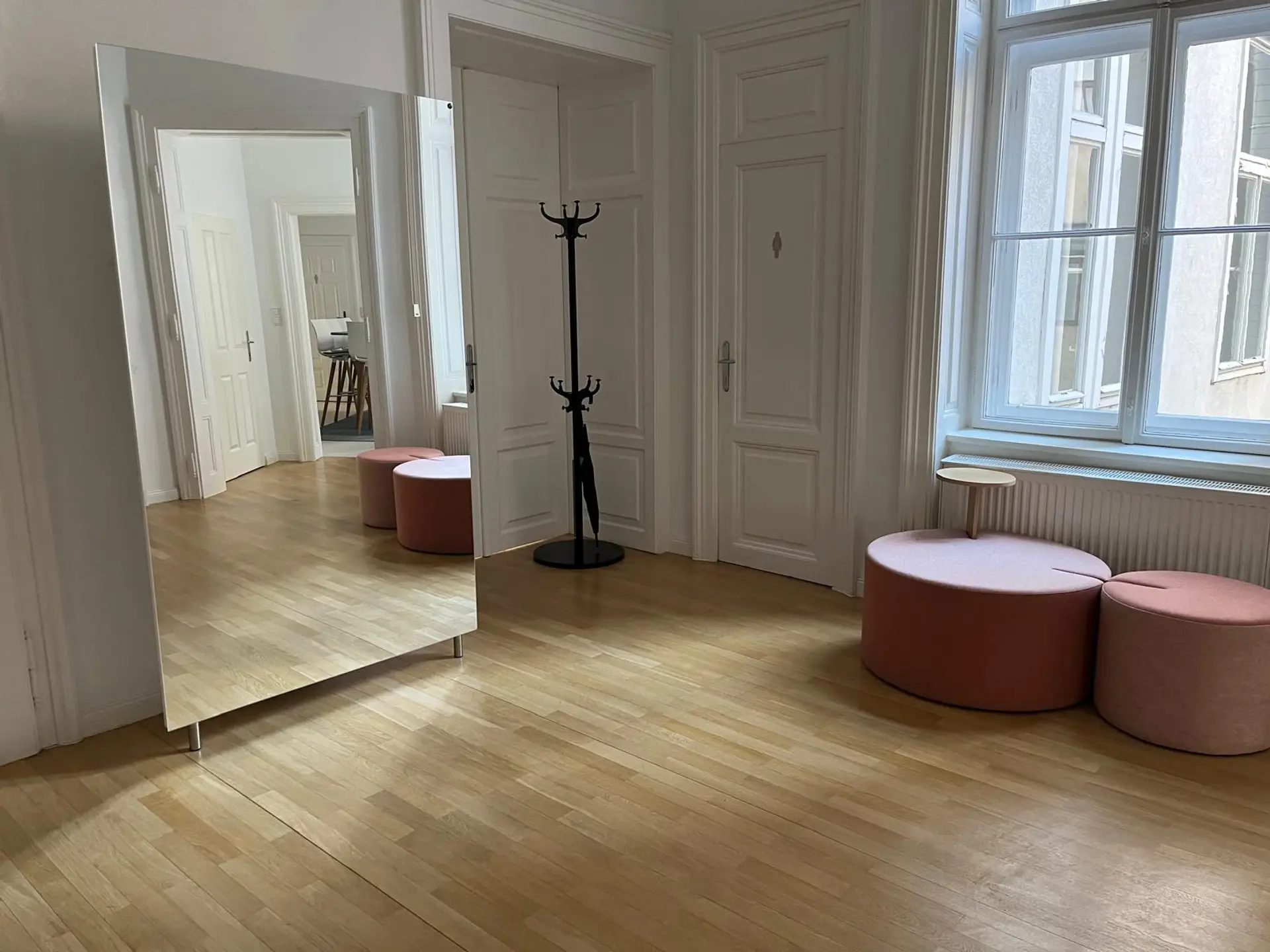 1010 Wien, Walfischgasse 14 Vorraum