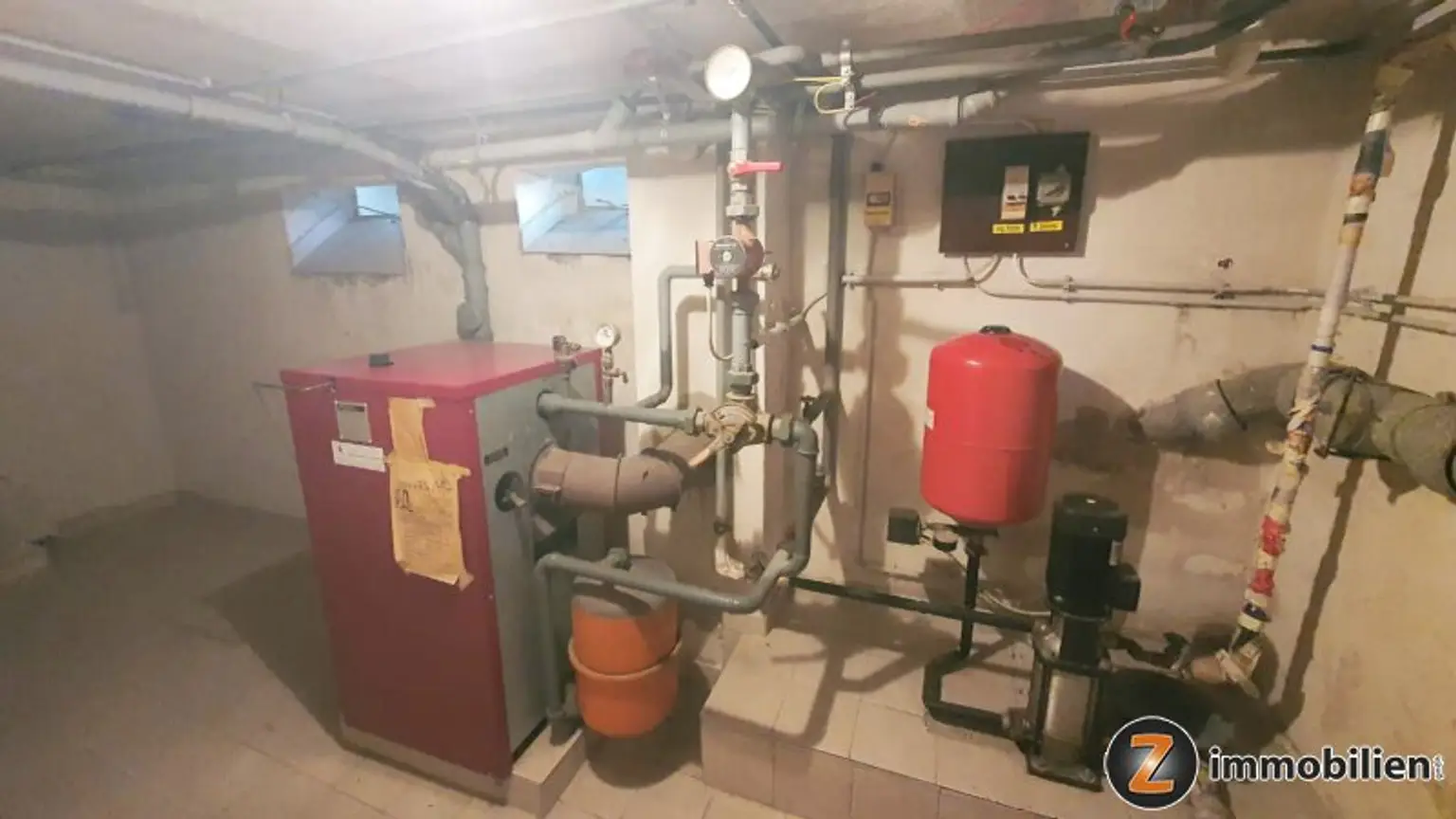 Wampersdorf: Charmantes Haus mit großem Garten und Potenzial