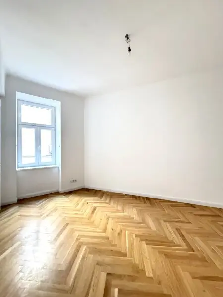 Exklusive 2-Zimmer-Terrassenwohnung im generalsanierten Altbau – Erstbezug mit hochwertiger Ausstattung in 1050 Wien