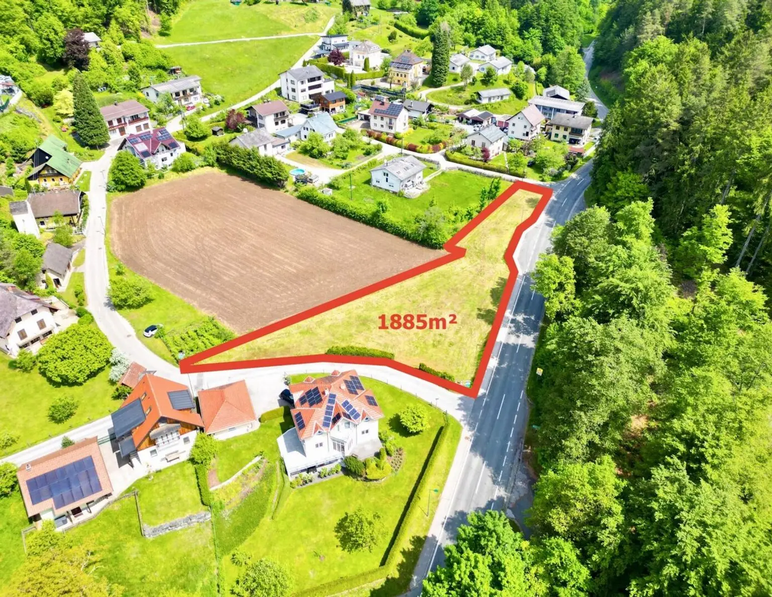 Traumgrundstück am Wörthersee - 1 885 m² Premium-Baufläche an der Moosburger Straße, Pörtschach