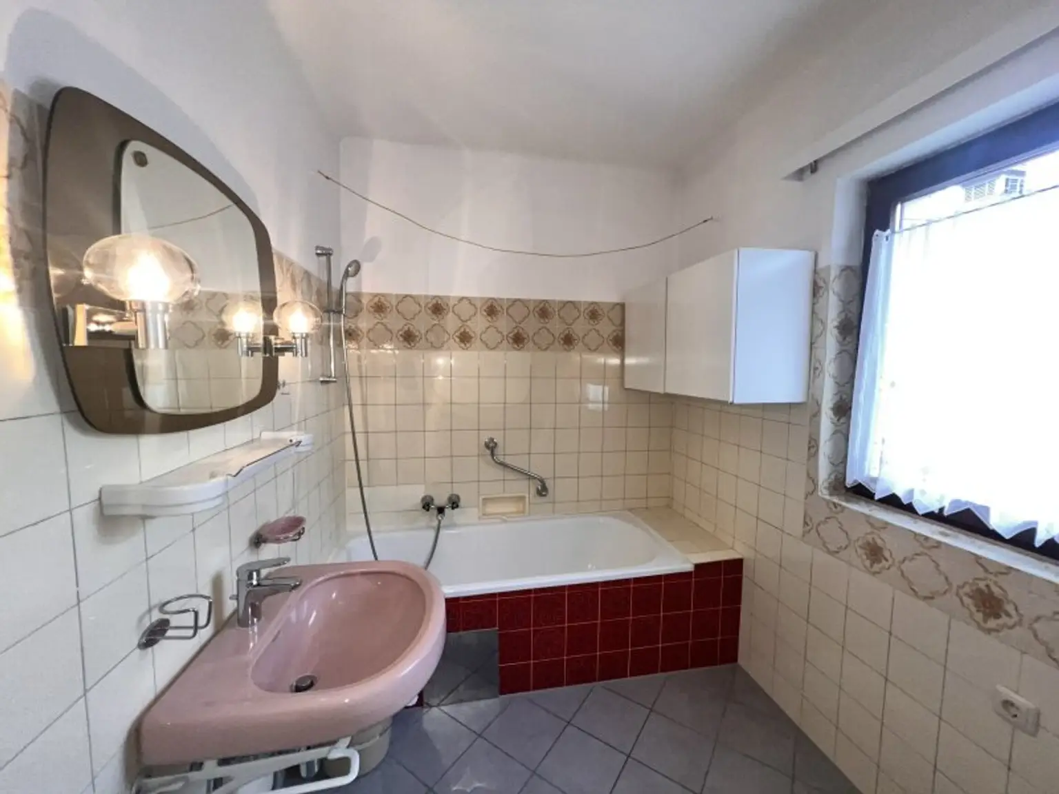 Ihr Traum vom Eigenheim wird wahr – Ihr eigenes Haus für wenig Geld!