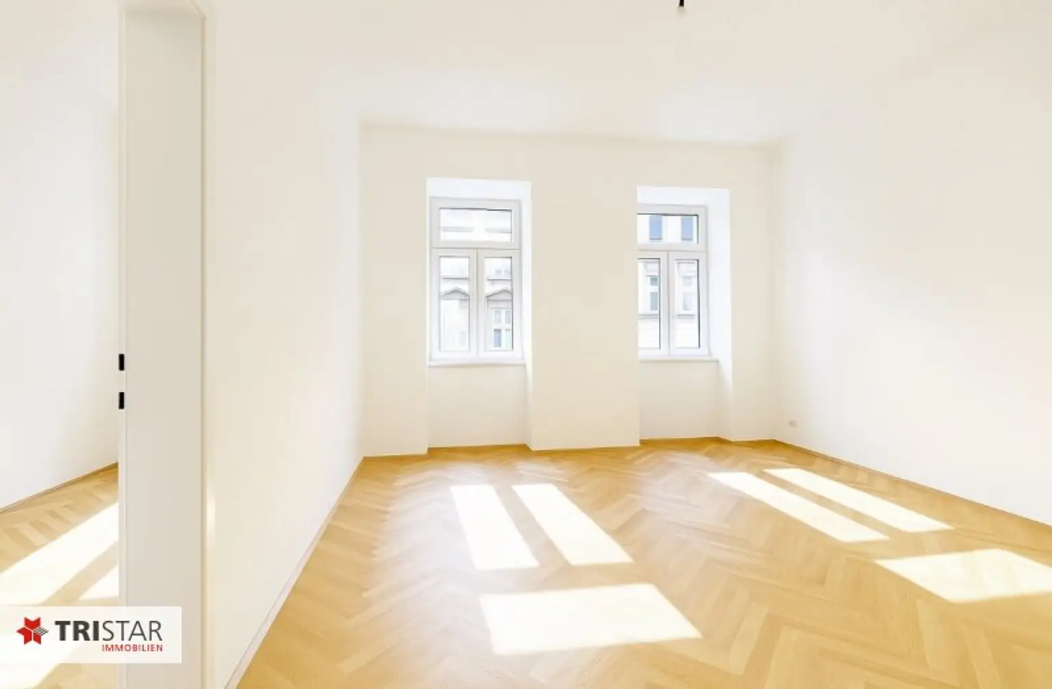 TOP ERSTBEZUG NACH HOCHWERTIGER SANIERUNG ++ HELLE HOHE RÄUME ++ Im 16. Bezirk wartet deine neue Eigentumswohnung - Altbaustil mit modernen Anspruch