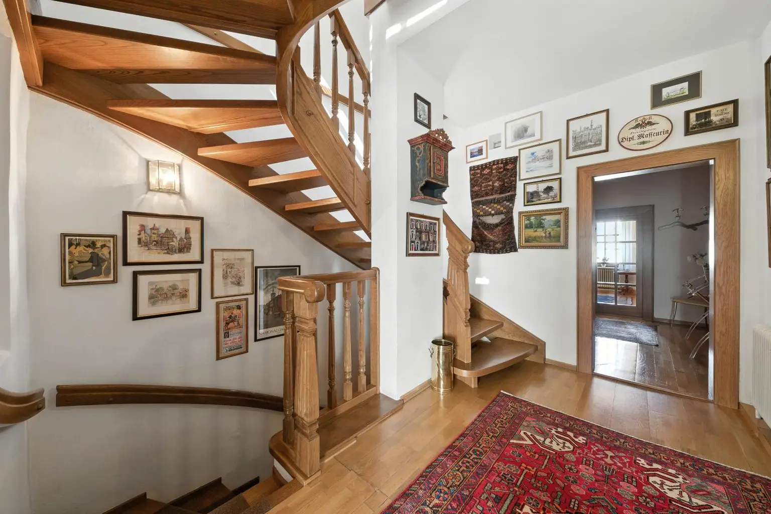 EINZIGARTIGE STILALTBAU-RESIDENZ IM HERZEN DER KREMSER ALTSTADT!