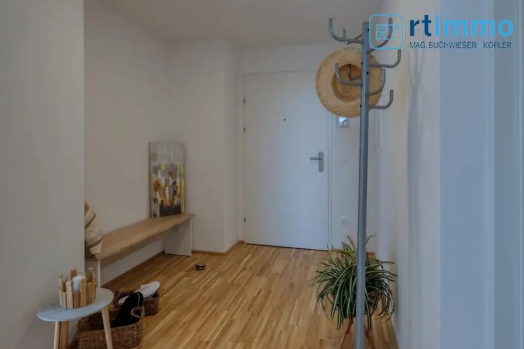 Einzigartiges Penthouse mit Traumterrasse, Fernblick und Klimaanlage