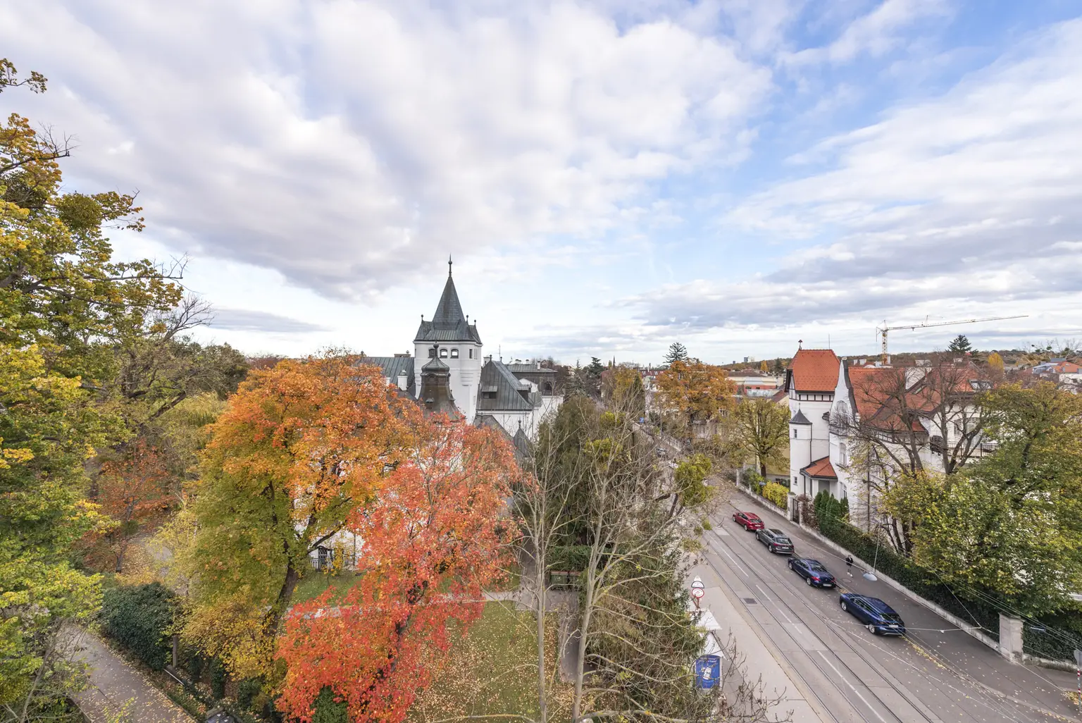 Villa Flora - Vier atemberaubende Wohnungen über 180m² Wohnfläche in Althietzing