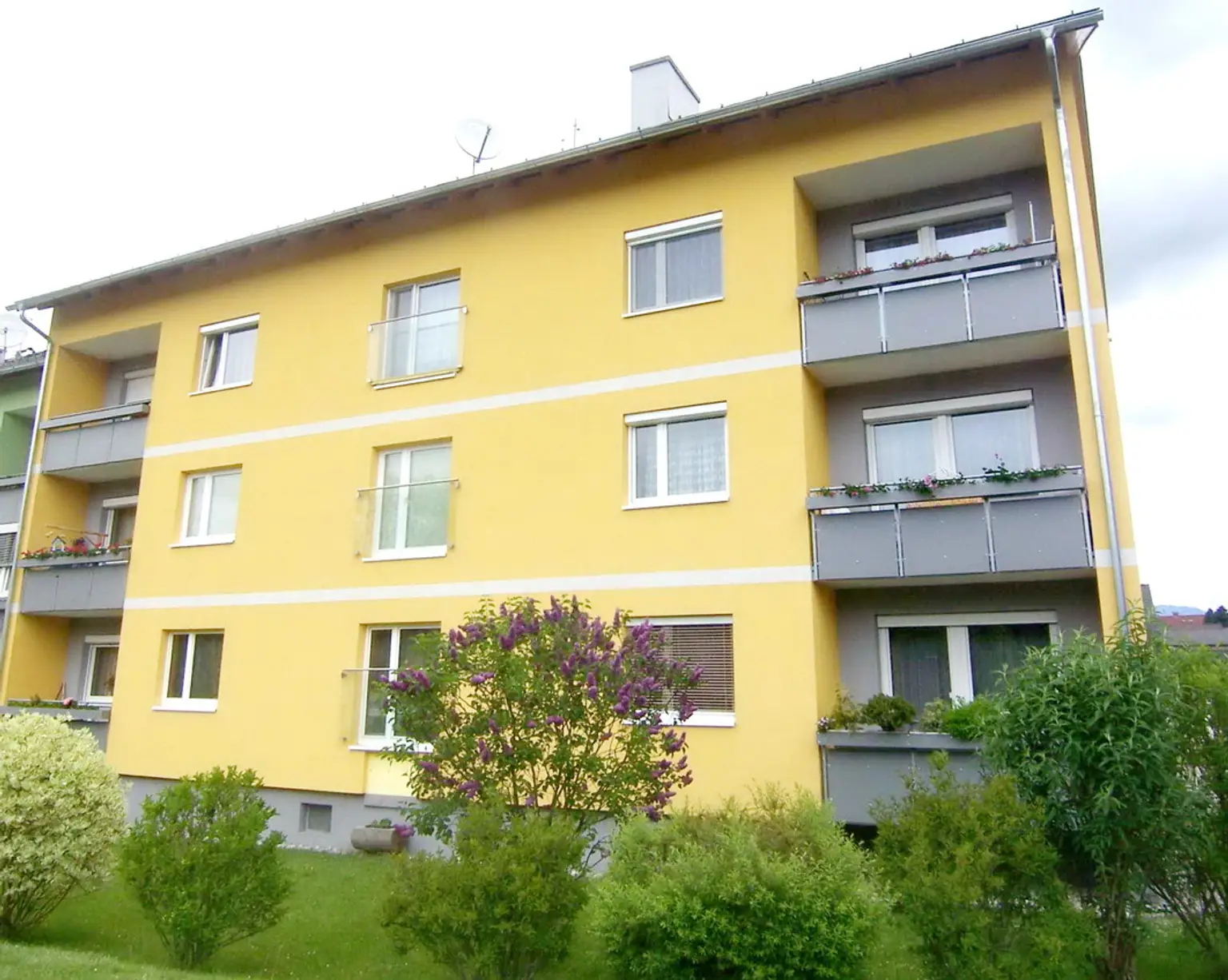 Gepflegte 2-Zimmer-Wohnung mit Küchenblock und Loggia in Langenwang im Mürztal zu mieten !