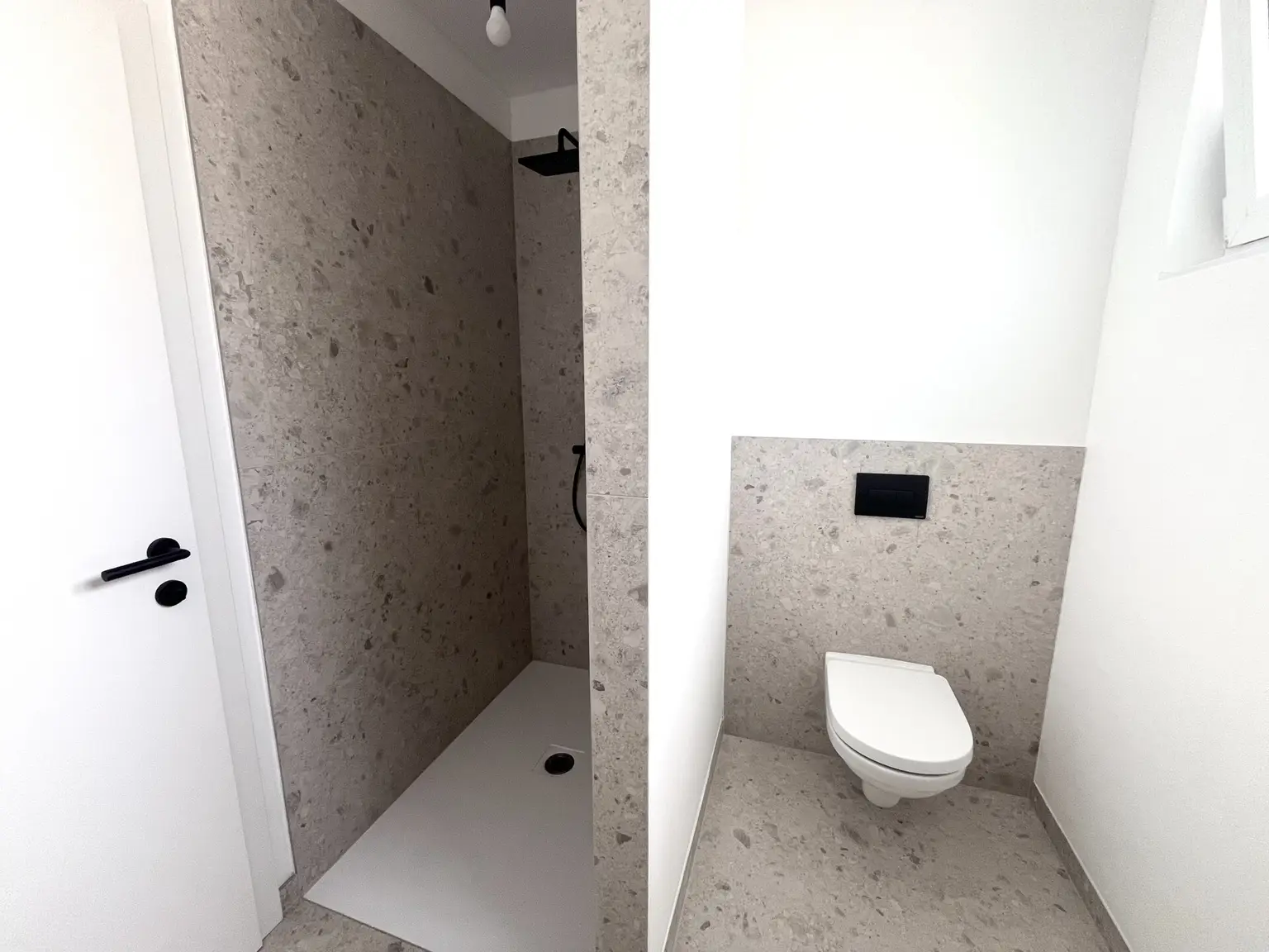 Badezimmer 1